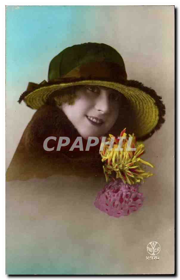 Fantaisie - Femme avec chapeau CPA 