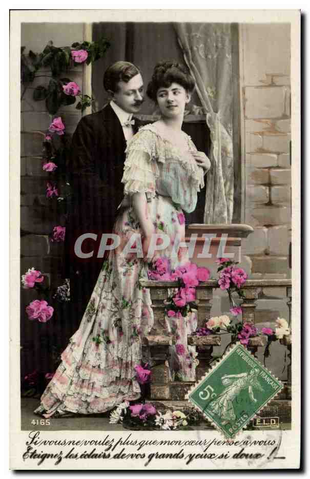 Couple en extérieur — roses et décor — Éditeur ELD, n° 4165