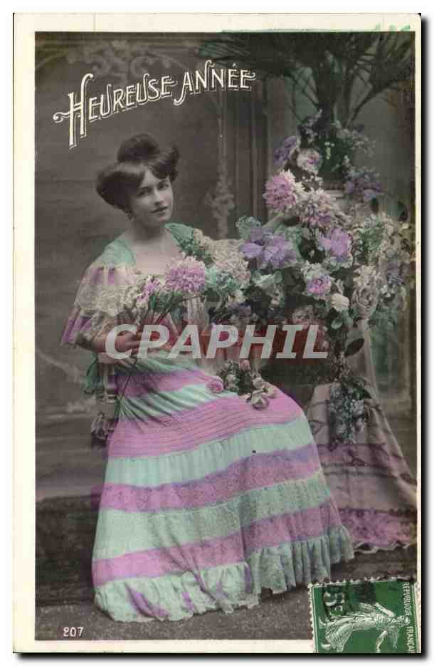 Mujer en vestido a rayas rosas y verdes — 'Año Feliz' — serie 207