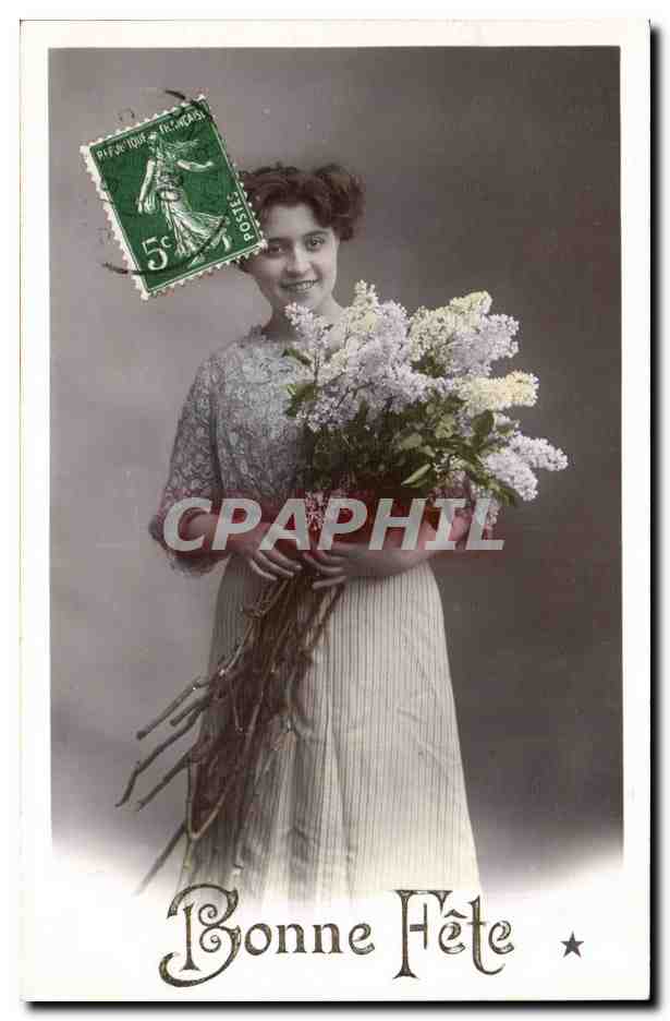 Joven mujer con ramo de lilac — Feliz cumpleaños — VBC Serie N. 3351