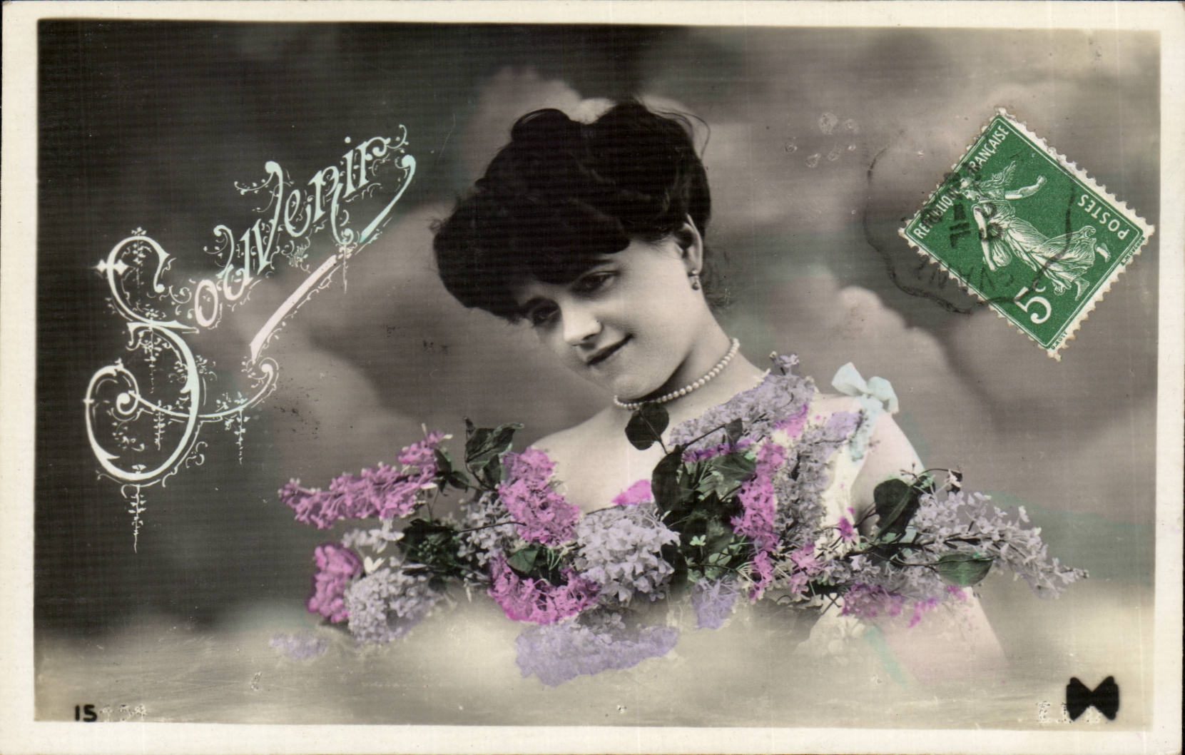 Giovane donna con lilac — Ricordo — Editore Panakase, n°15