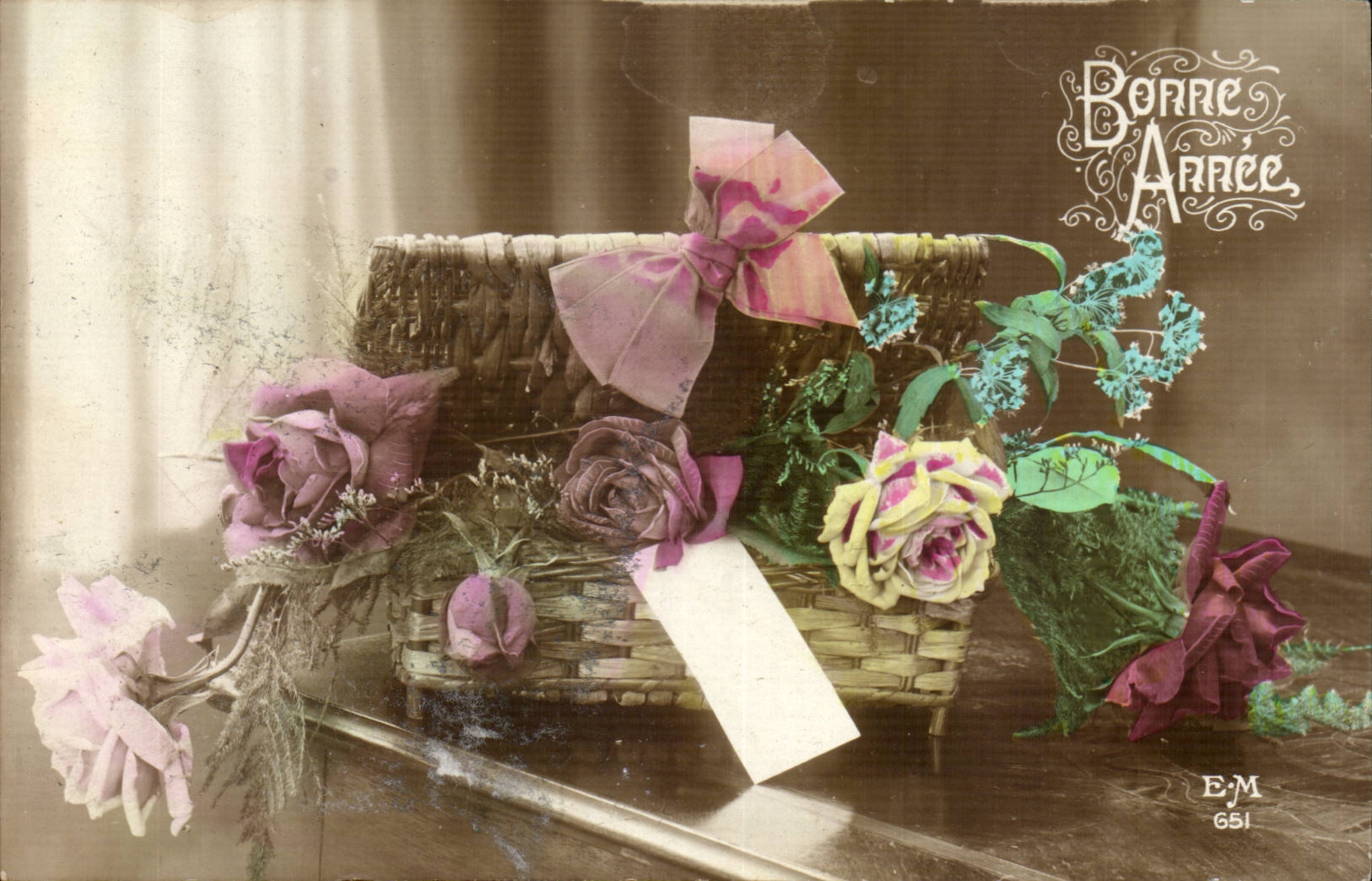 Bouquet de roses — composition florale — E.M. 651, Bonne Arrée