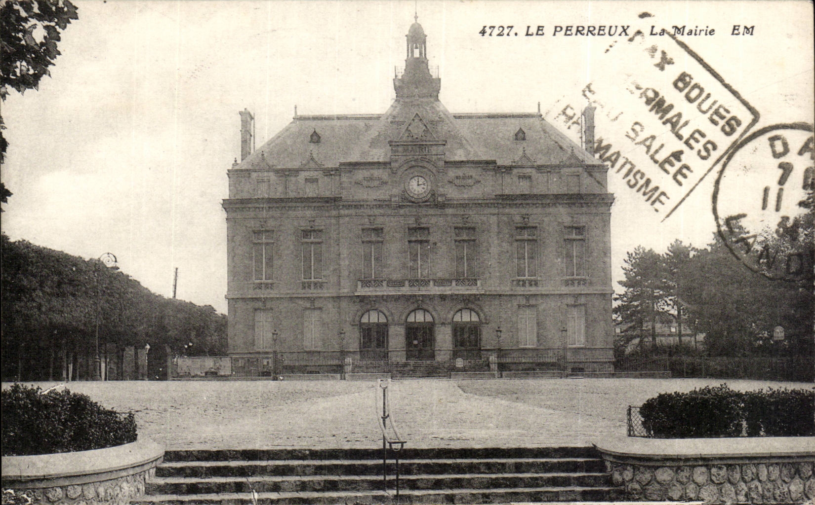 Le Perreux CPA La mairie