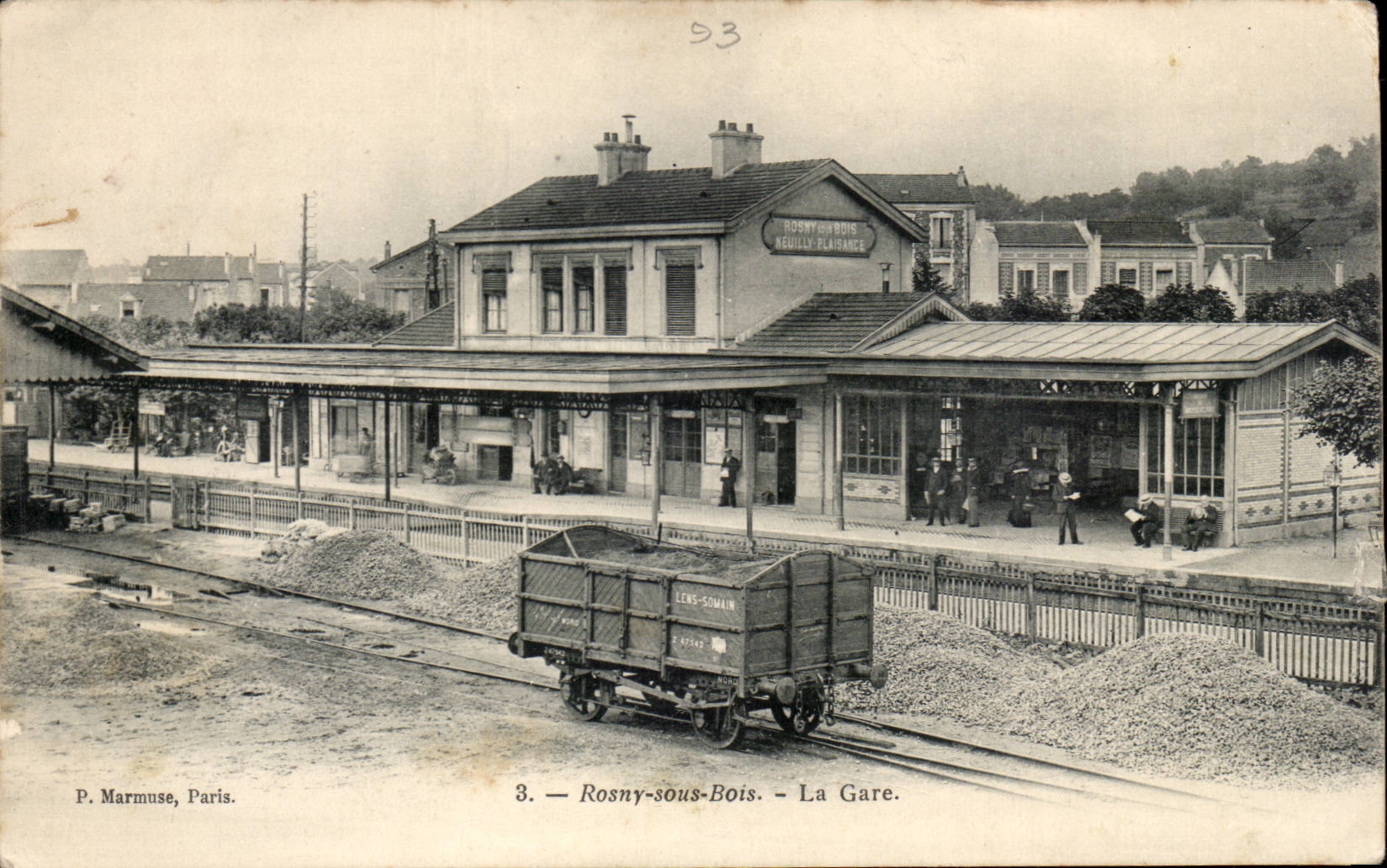 Rosny sous bois CPA La gare (train)