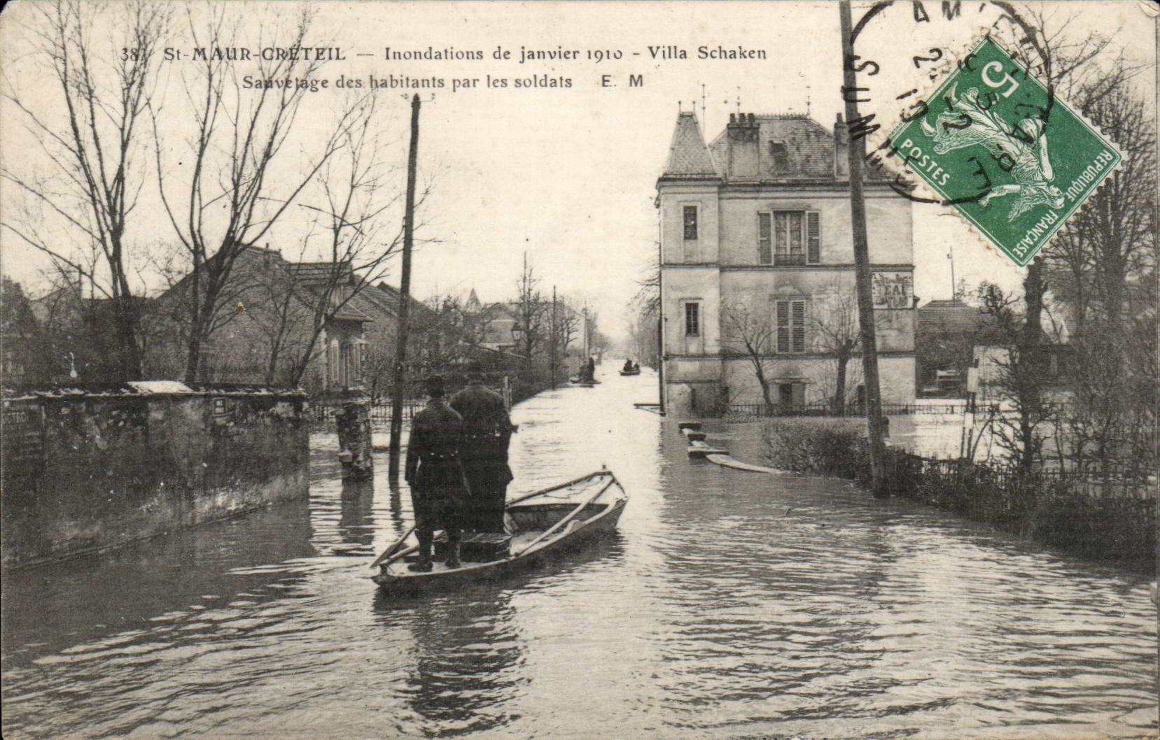 Saint Maur Creteil CPA Inondations de Janvier 1910 Villa Schaken SAuvetage des habitants par les soldats