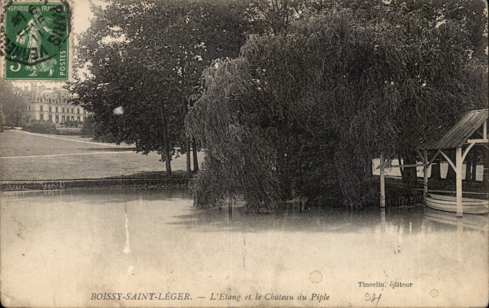 Boissy Saint Leger CPA L'etang et le chateau de Pipe