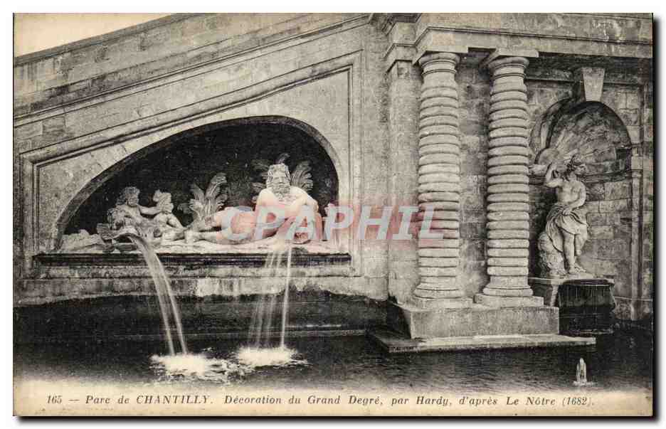 CPA Chateau de Chantilly Parc Decoration du grand degre par Hardy d'apres le Notre (1682)