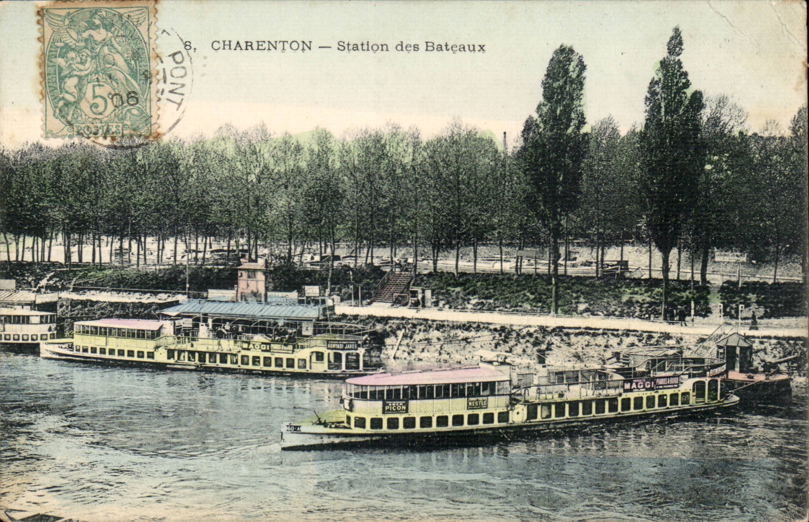 Charenton le Pont CPA Stattion des carrieres