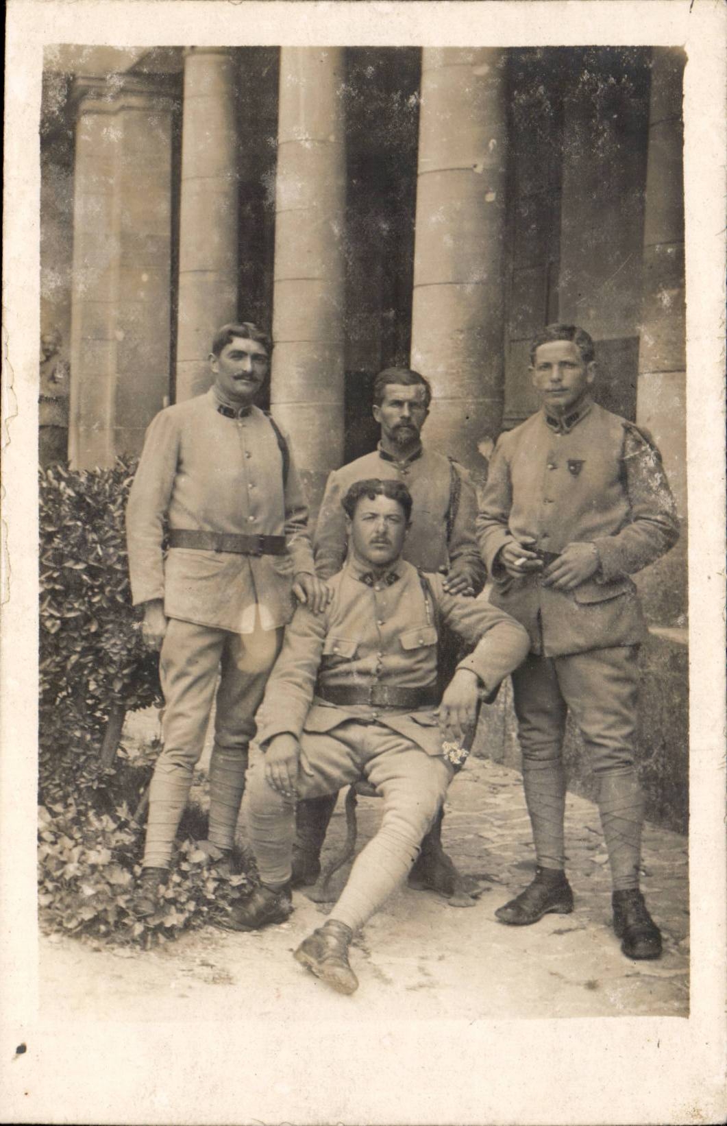CARTE PHOTO Soldats militaria