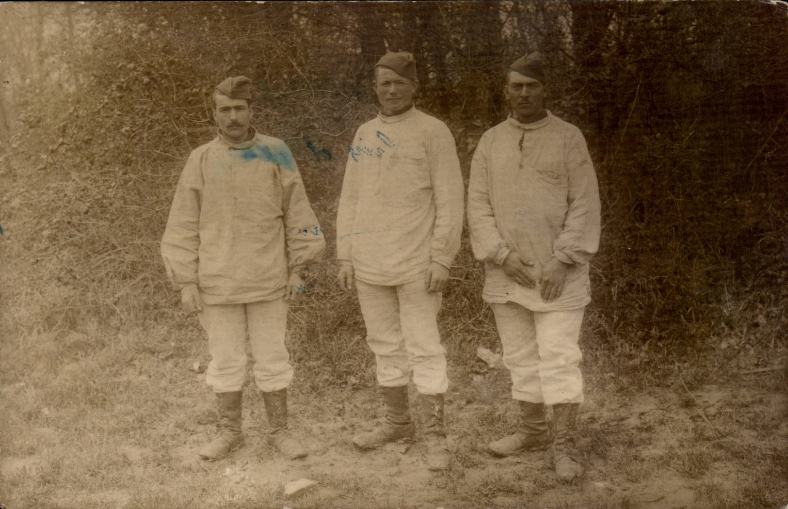 CARTE PHOTO Soldats militaria 