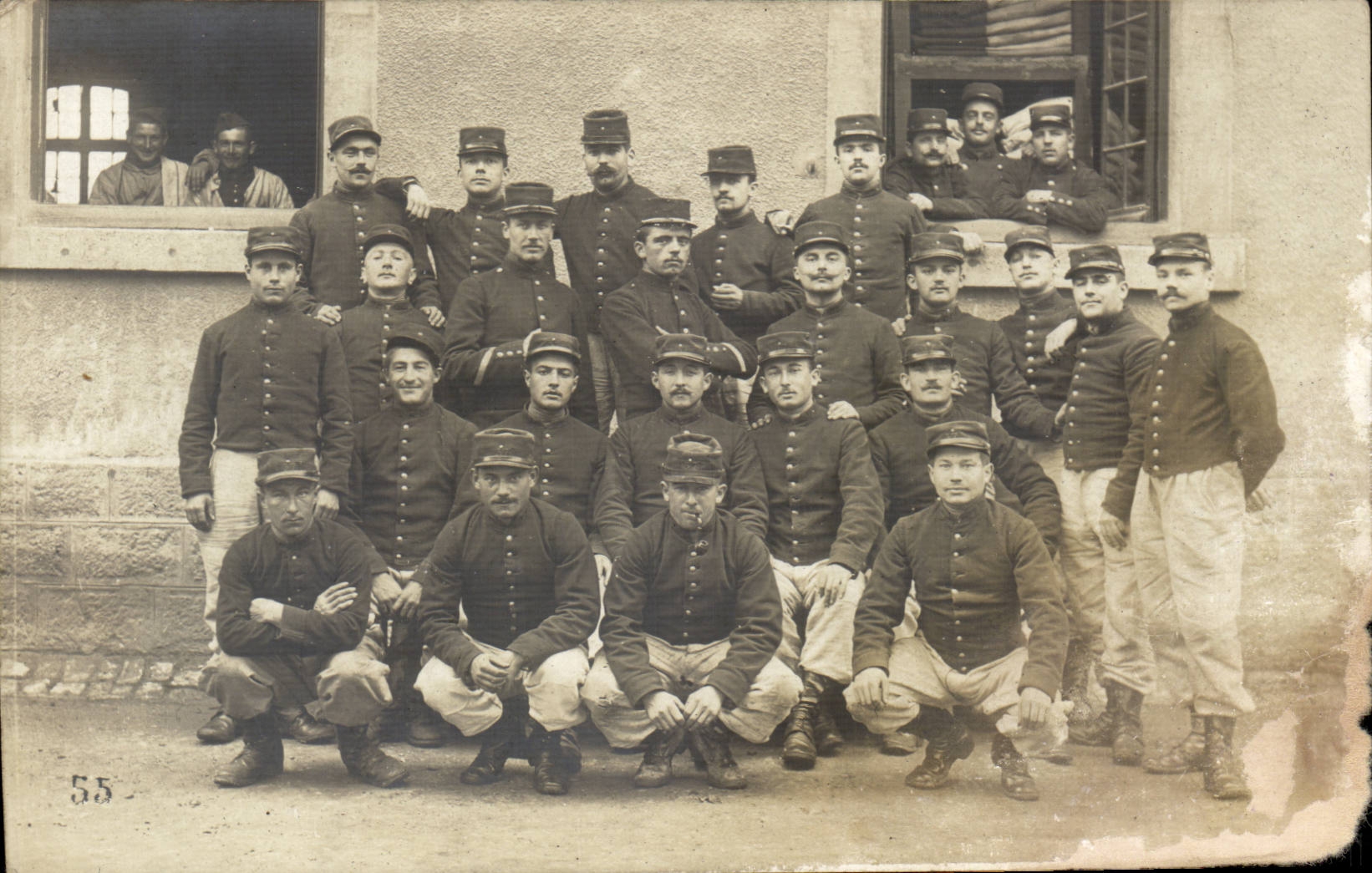 CARTE PHOTO Soldat militaria Yvonne Feldmann Rue des Blancs Manteaux a Paris