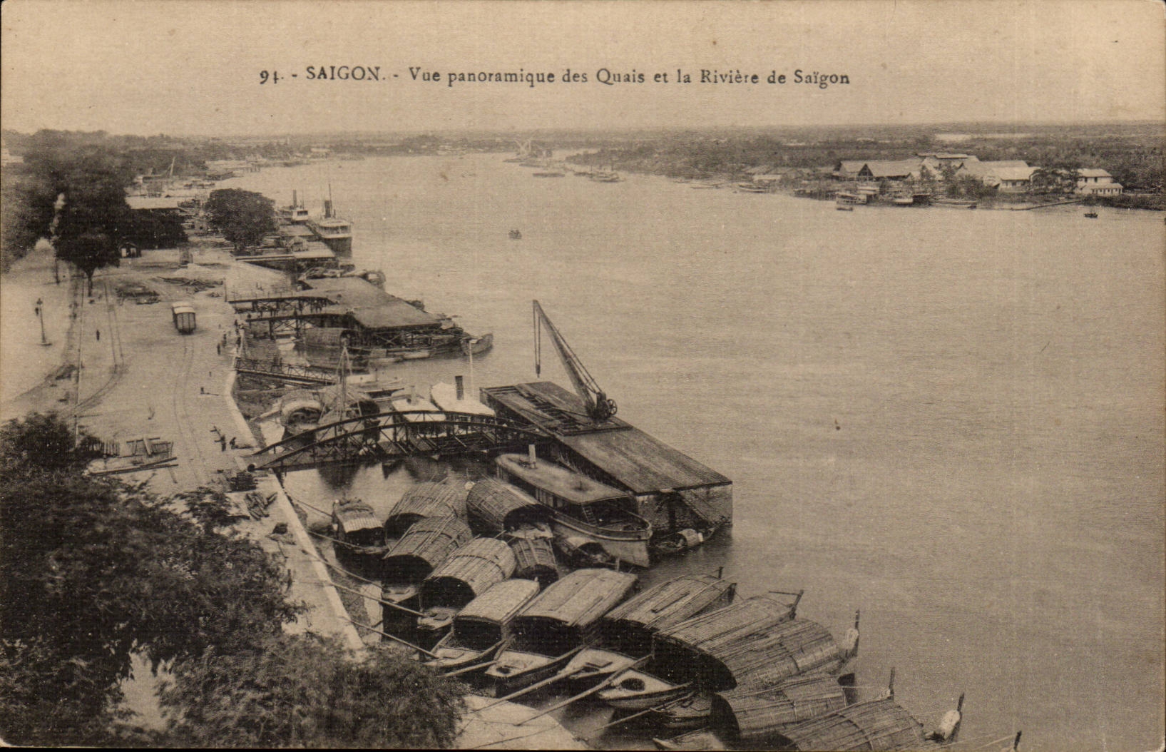 Vietnam - saigon - Vue panoramique des Quais et la Rivier de Saigon - CPA 