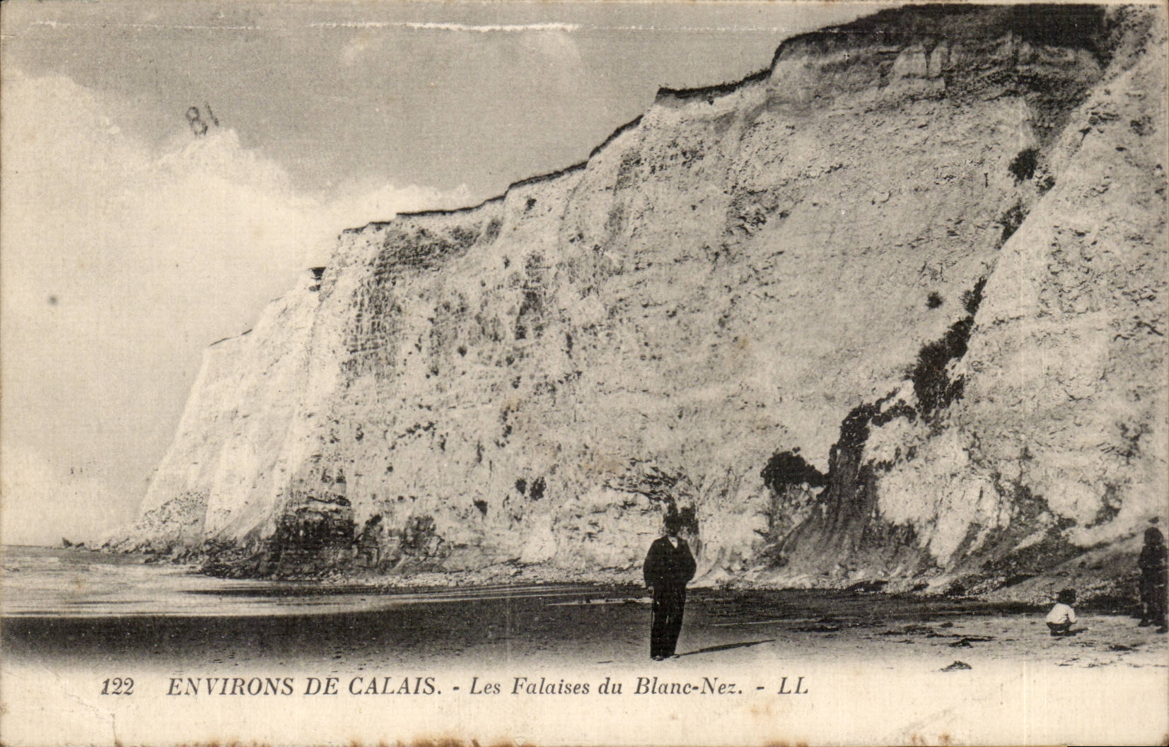 Environ de Calais — Les Falaises du Blanc-Nez — LL, n°122