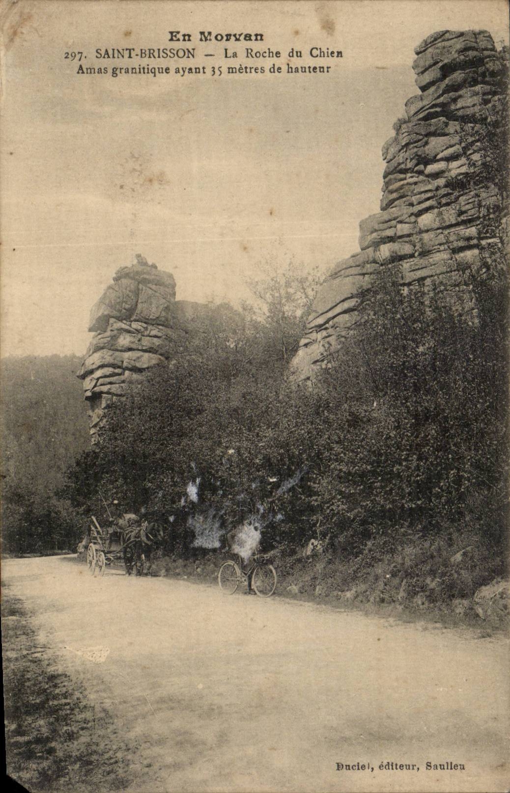 Saint-Brissin — La Roche du Chien — Amas granitique ayant 35 mètres de hauteur — Duciel, éditeur, Saulleu