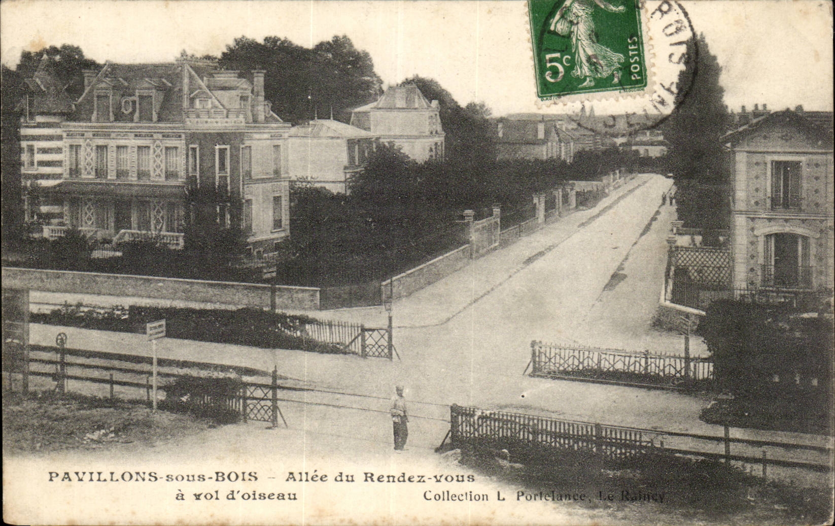 Pavillons sous Bois CPA Allee du rendez vous 