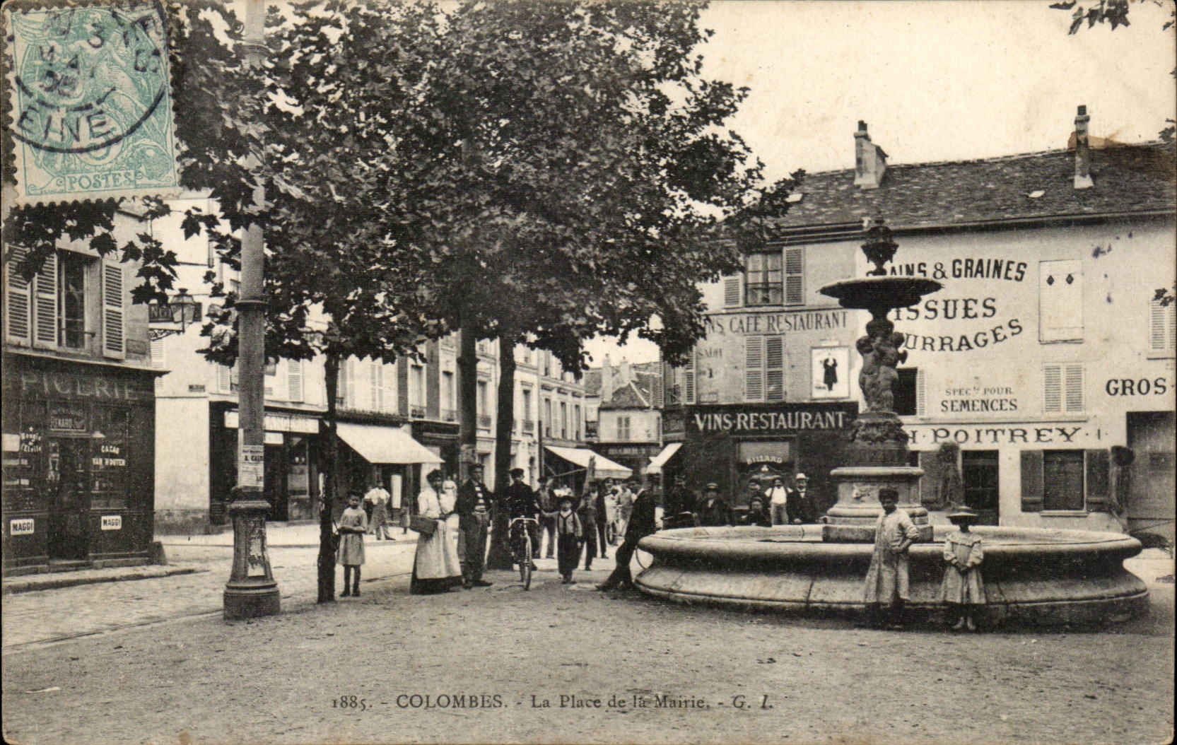 Colombes CPA La place de la mairie