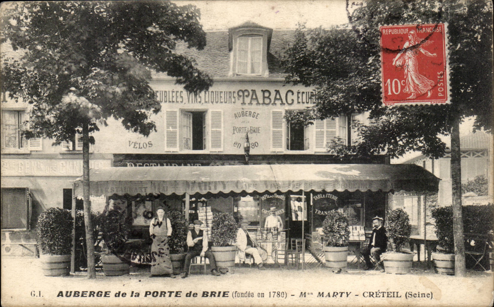 CPA Auberge de la porte de Brie (fondee en 1780) Mmes marty Creteil TOP