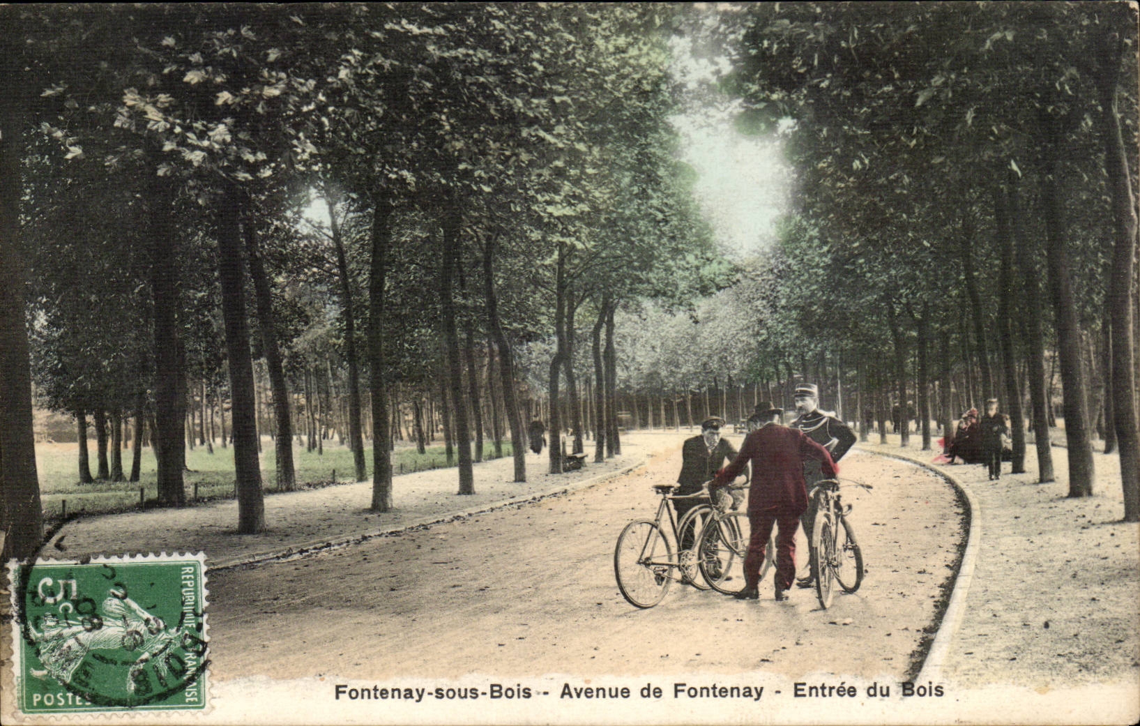 Fontenay sous Bois CPA Avenue de Fontenay Entree du bois (cycle cyclistes velo)