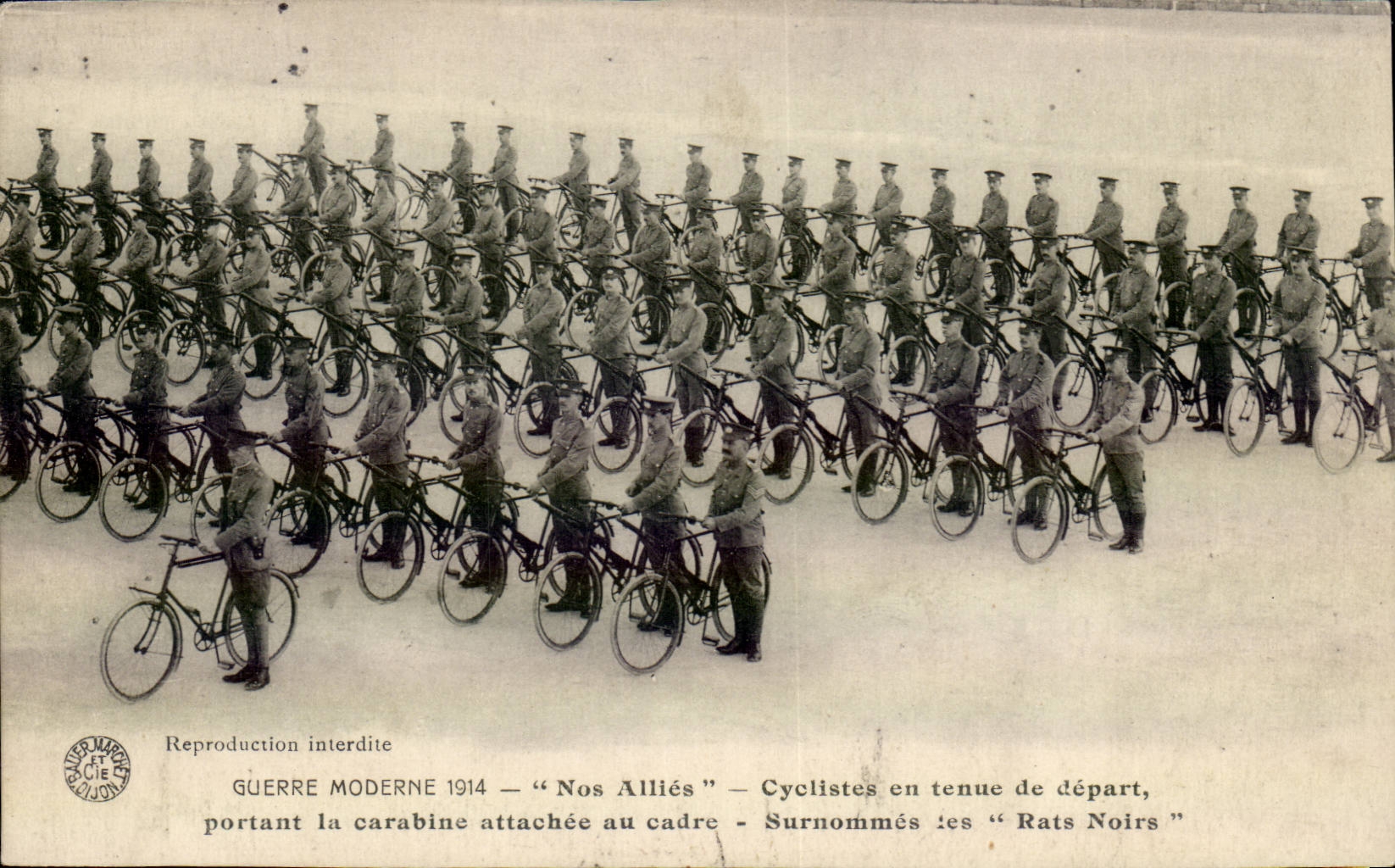 Guerre Moderne 1914 — Nos Alliés — Cyclistes en tenue de départ, surnommés les Rats Noirs