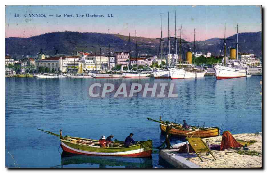 Cannes CPA Le port (bateaux)