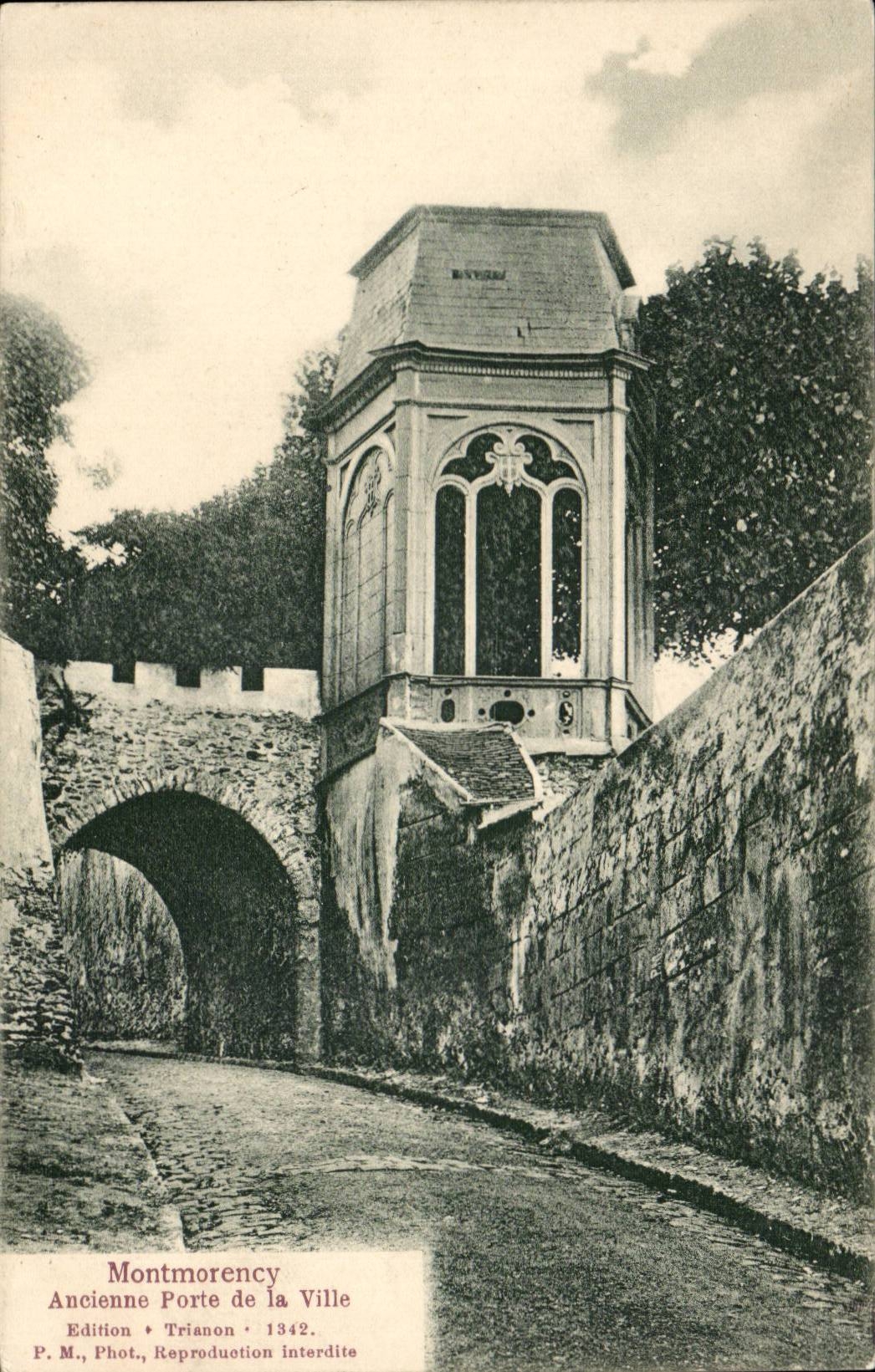 Montmorency CPA Ancienne porte de la ville