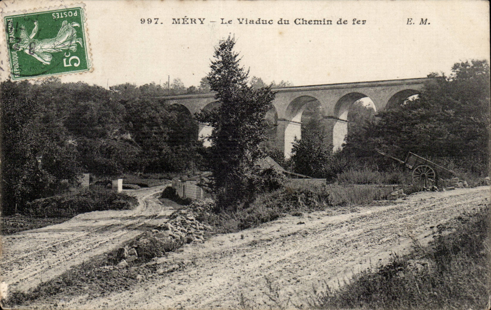 Mery CPA Le viaduc du chemin de fer