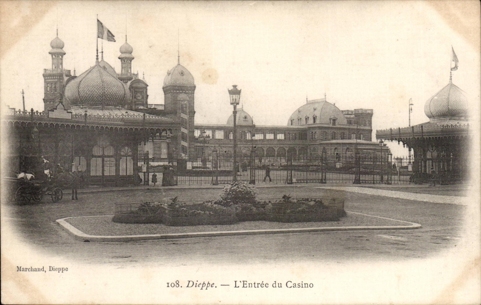 Dieppe CPA L'entree du casino