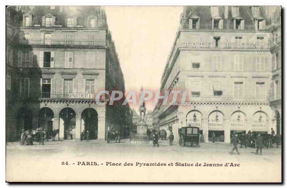 Paris CPA PLace des Pyramides et statue de Jeanne d'arc