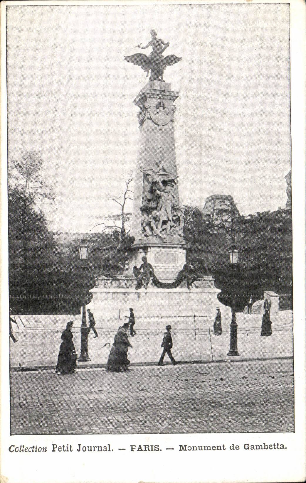 Paris CPA Monument de Gambetta