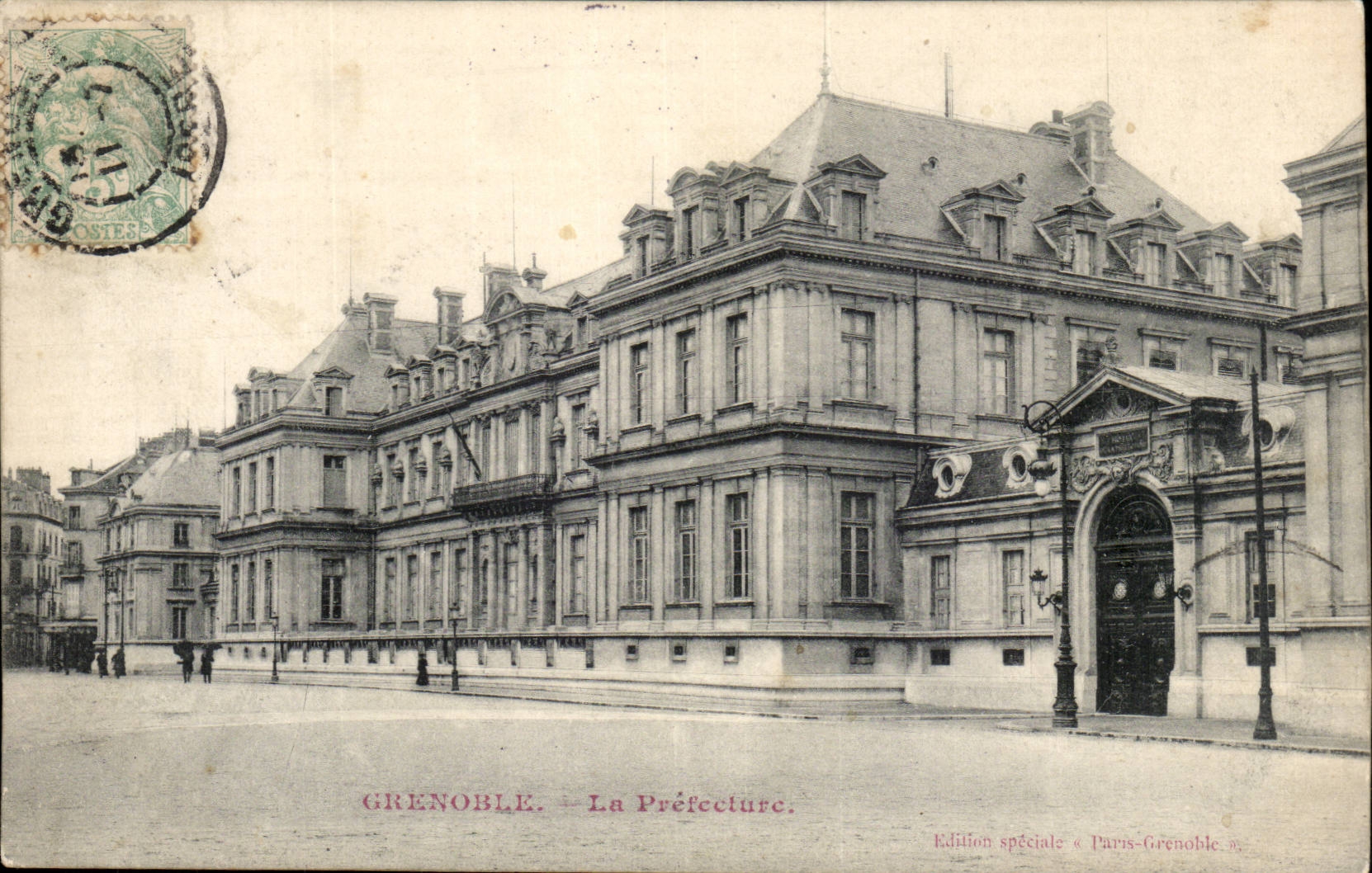 Grenoble CPA La prefecture