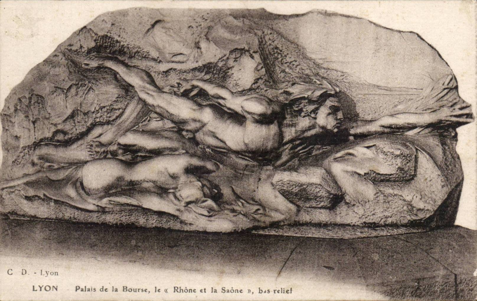 Lyon - Palais de la Bourse - le Rhone et la saone - bas relief - CPA 