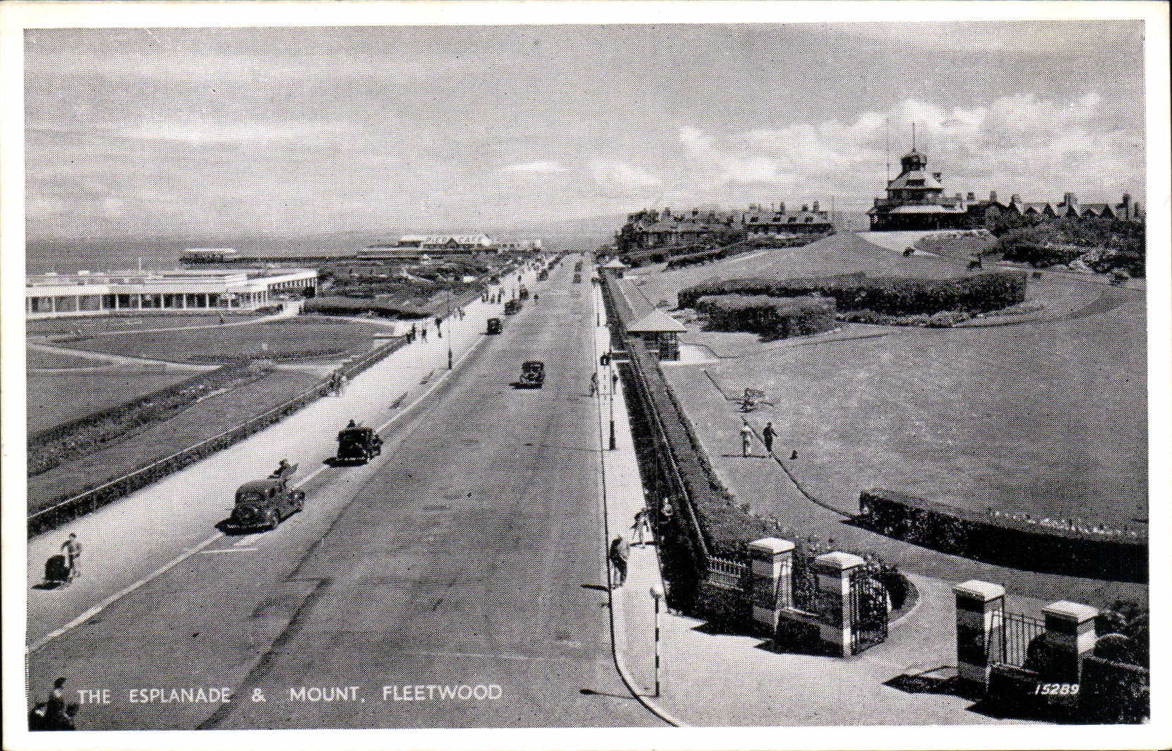Grande Bretagne Great Britain CPA The esplanade and Mount Fleetwood