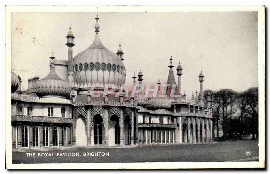 Grande Bretagne Great BRitain CPA The Royal pavillon Brighton 