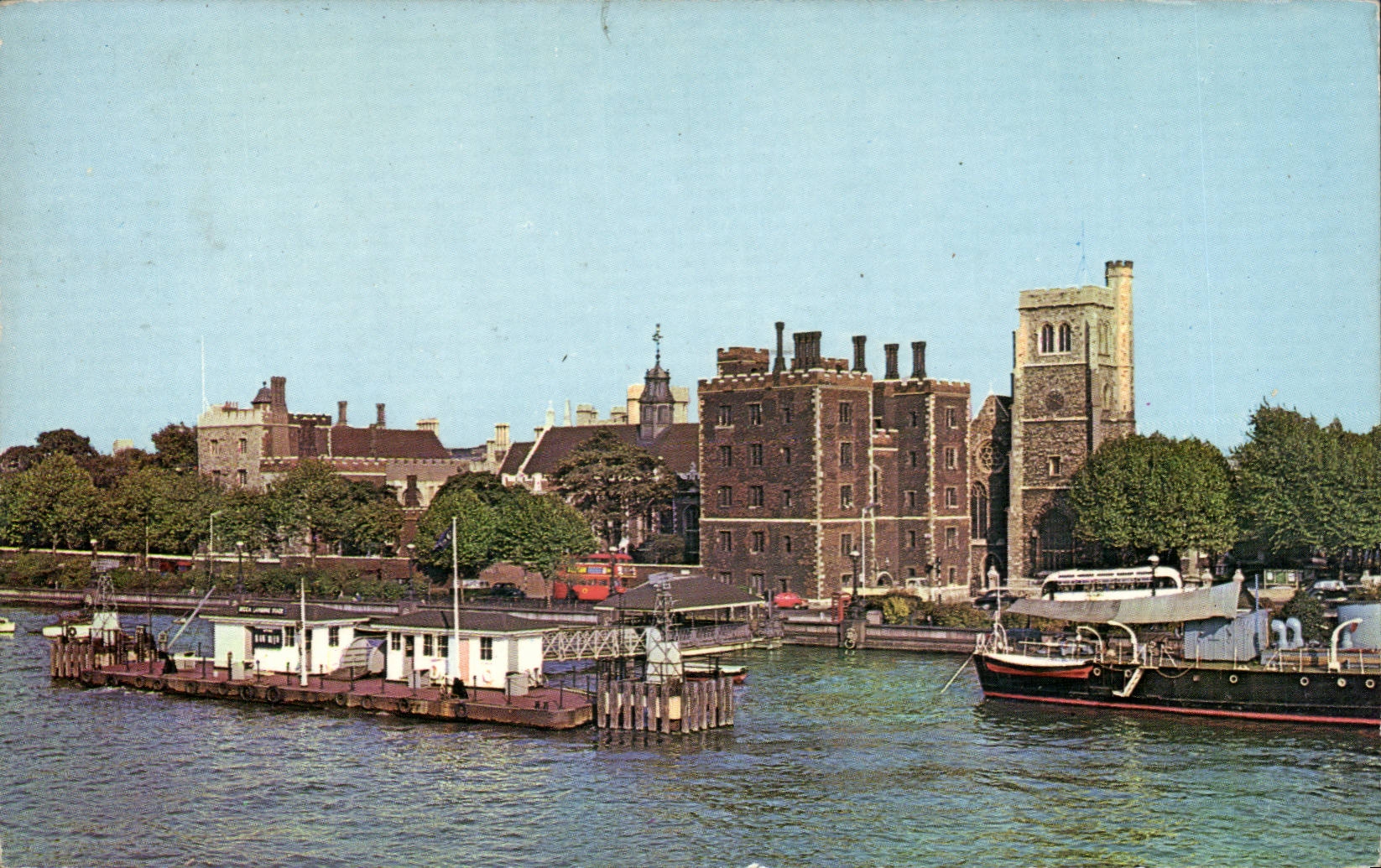 Grande Bretagne Great Britain CPA Lambeth Palace and River Thames London Londres