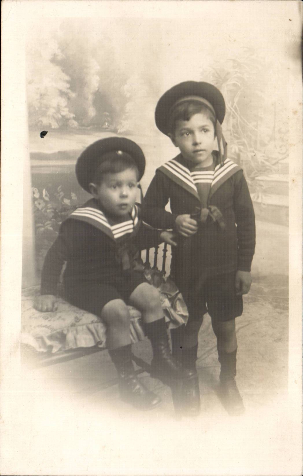 CARTE PHOTO Enfants marins