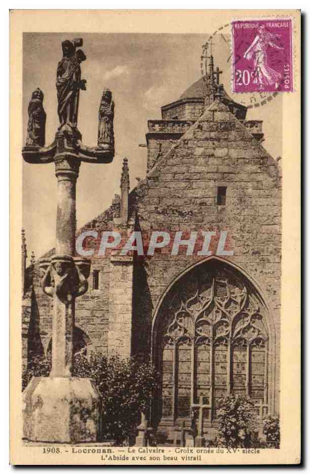 Locronan CPA Le calvaire Croix ornee du 15 L'abside avec son beau vitrail