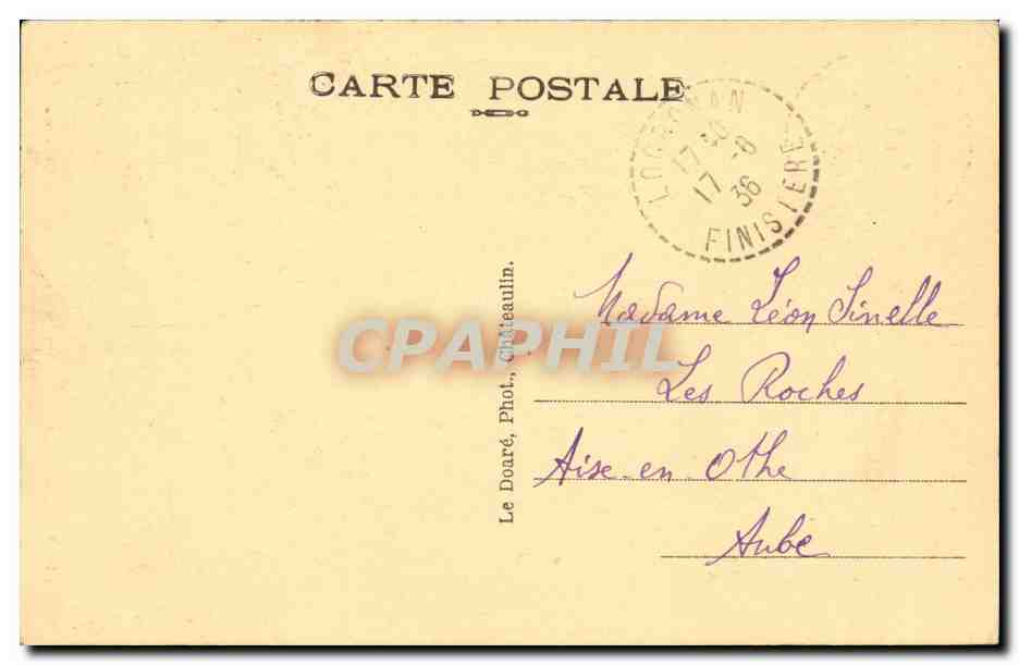 Locronan CPA Le calvaire Croix ornee du 15 L'abside avec son beau vitrail — Rückseite