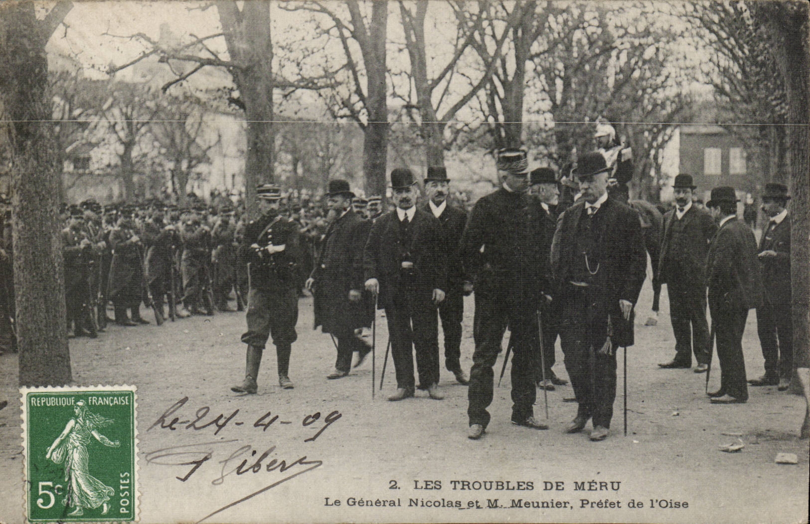 Les troubles de Meru CPA Le general Nicolas et M Meunier Prefet de l'oise TOP (greve OISE)