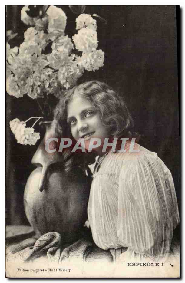 CPA Fantaisie Enfant Femme Espiegle