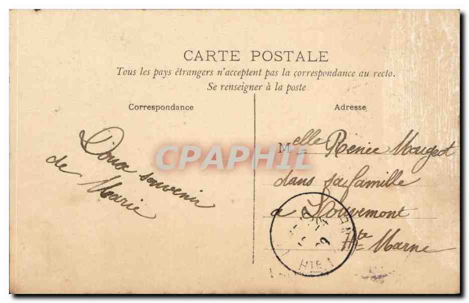 CPA Fantaisie Femme Heureuses Paques (oeuf EAster) — Rückseite