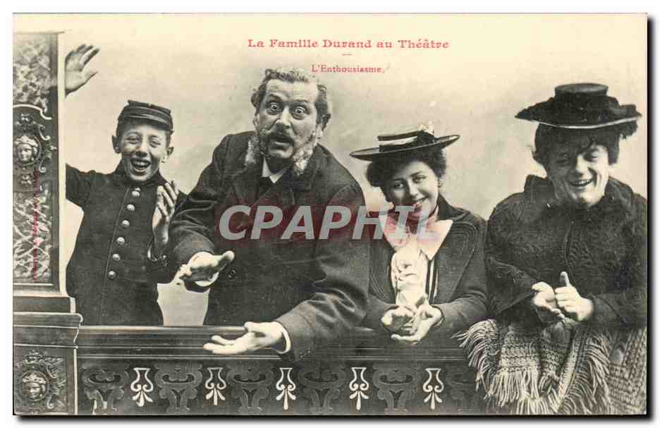 CPA Fantaisie humour La famille Durand au theatre L'enthousiasme