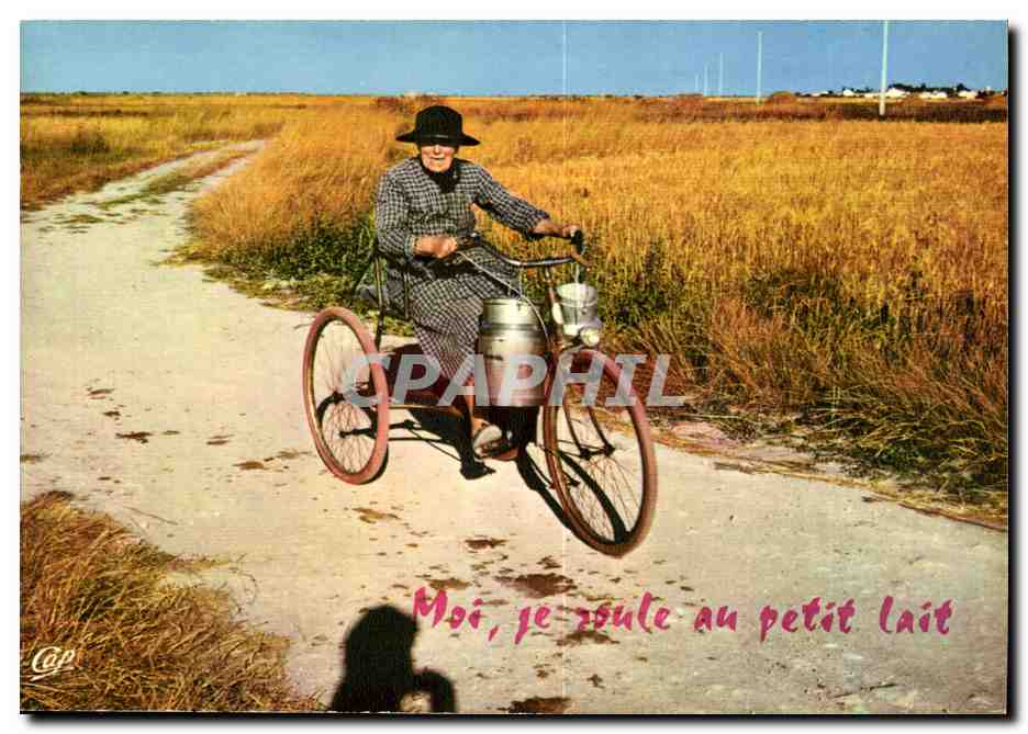 CPM Moi je roule au petit lait (femme en velo bicyclette)