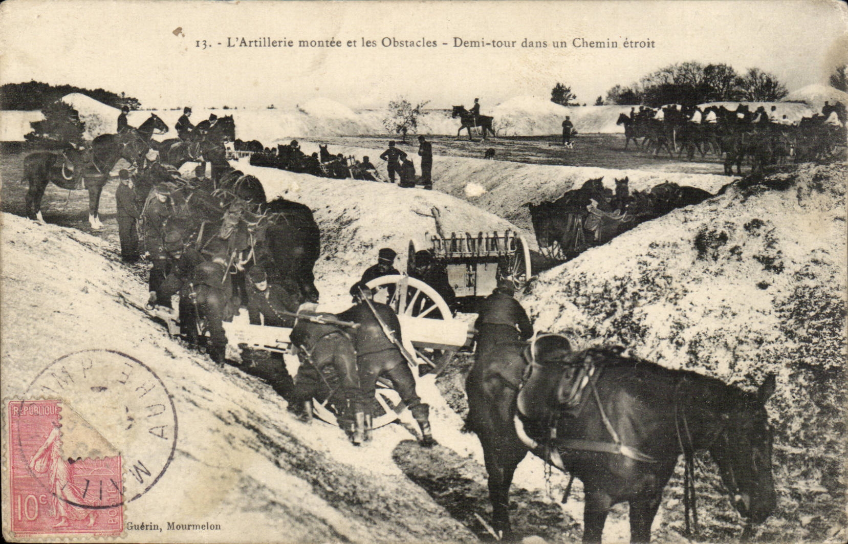 Militaria CAmp de Mailly L'artillerie montee et les obstacles Demi tour dans un chemin etroit 
