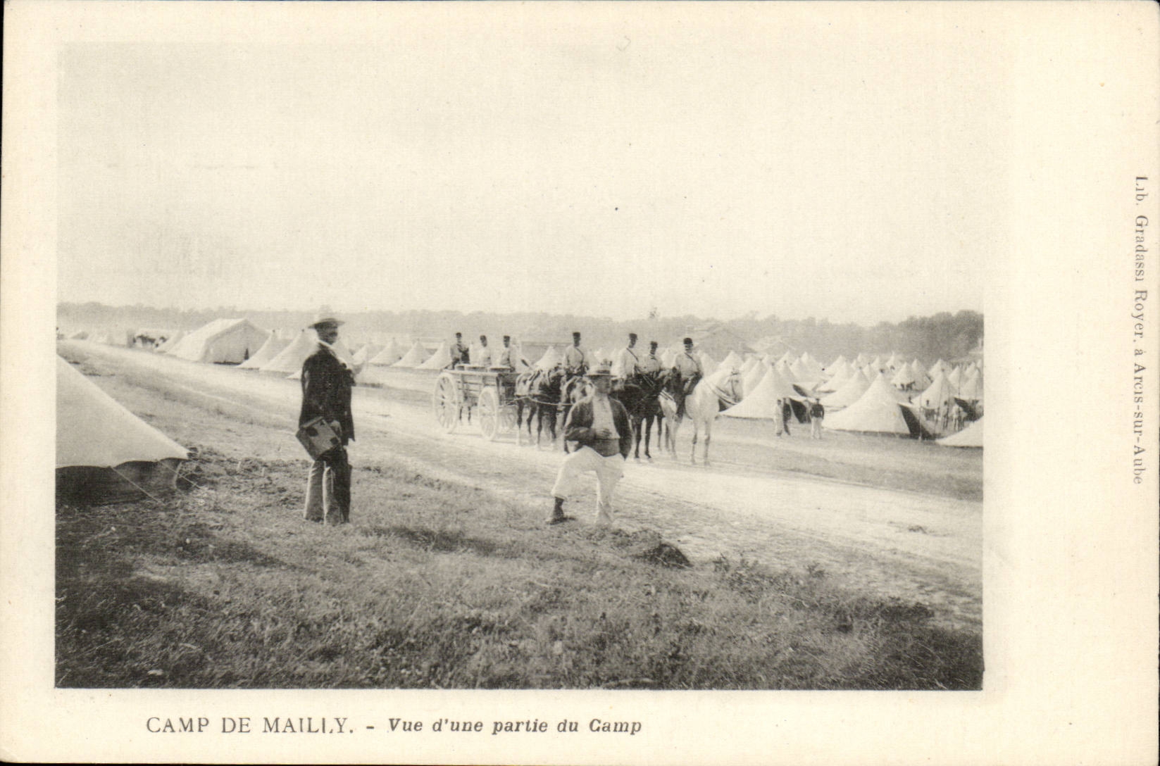 Camp de Mailly - Vue d'une partie du Camp — Lib. Gradassi Roger à Arcs-sur-Aube