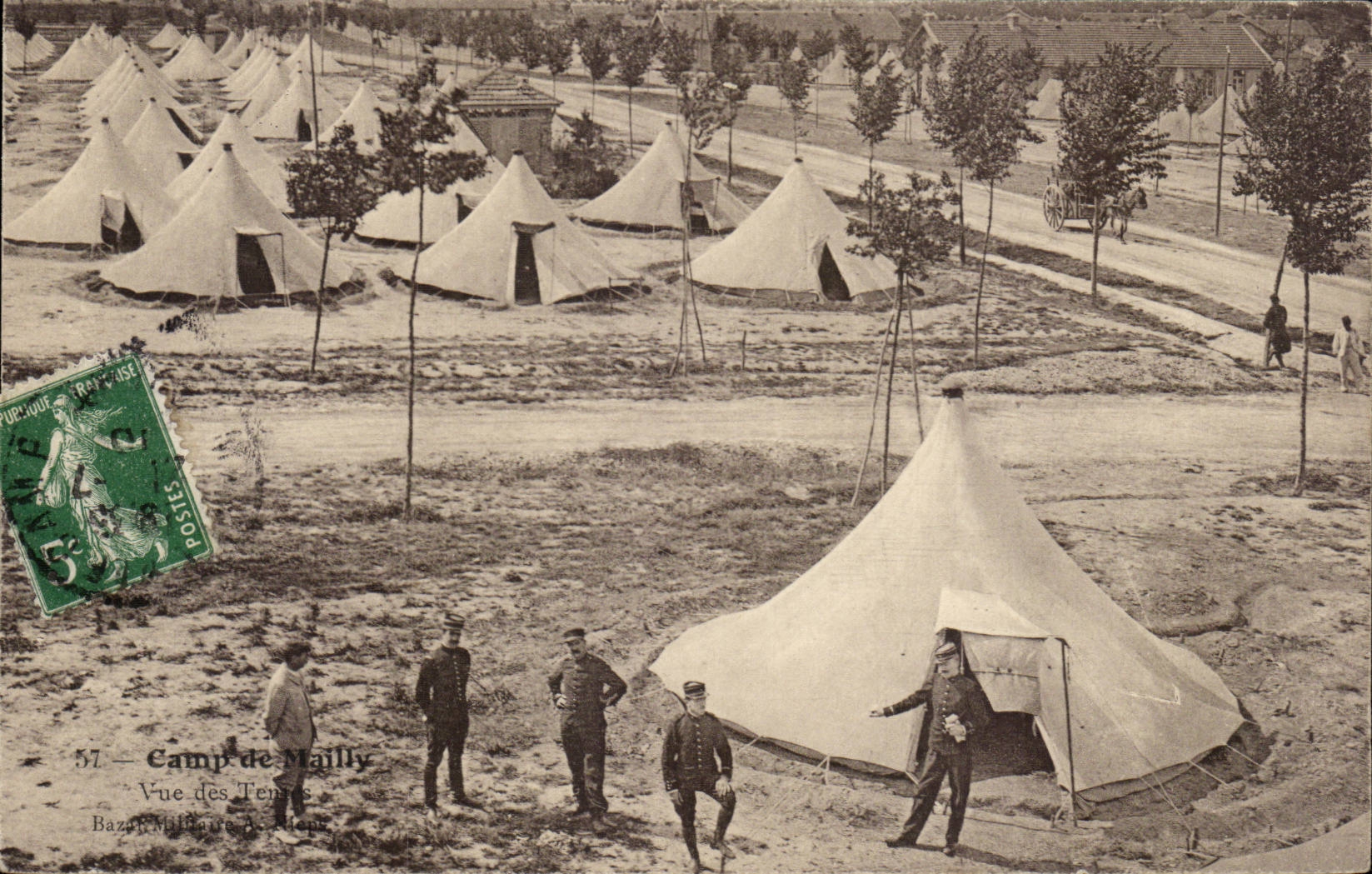 Militaria CAmp de Mailly CPA Vue des tentes