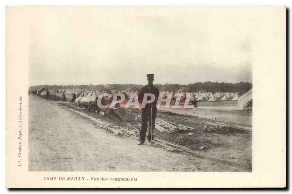 Militaria CAmp de Mailly CPA Vue des campements