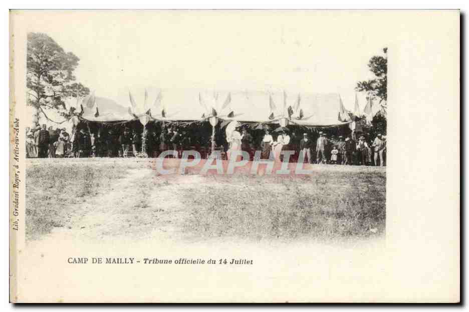Militaria CAmp de Mailly CPA Tribune officielle du 14 juillet 