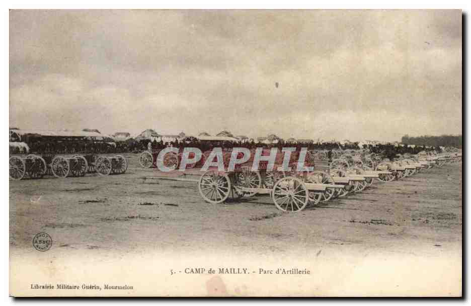 CPA Militaria CAmp de Mailly Parc d'artillerie