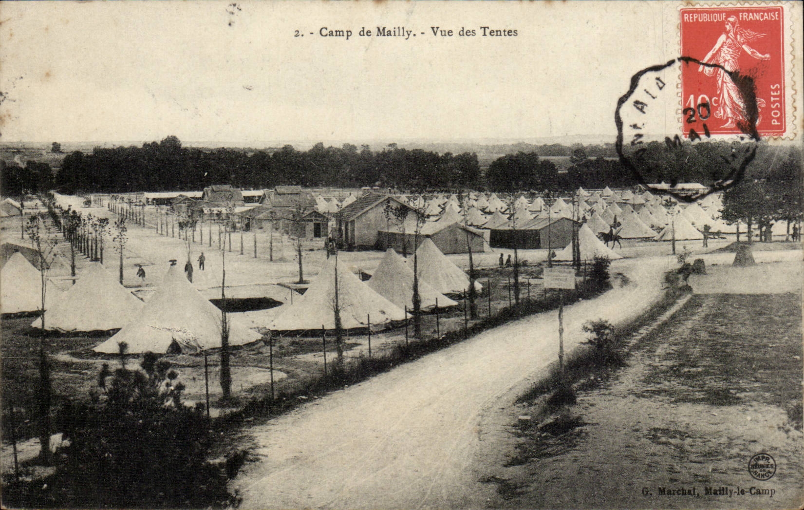 CPA Militaria CAmp de Mailly Vue des tentes