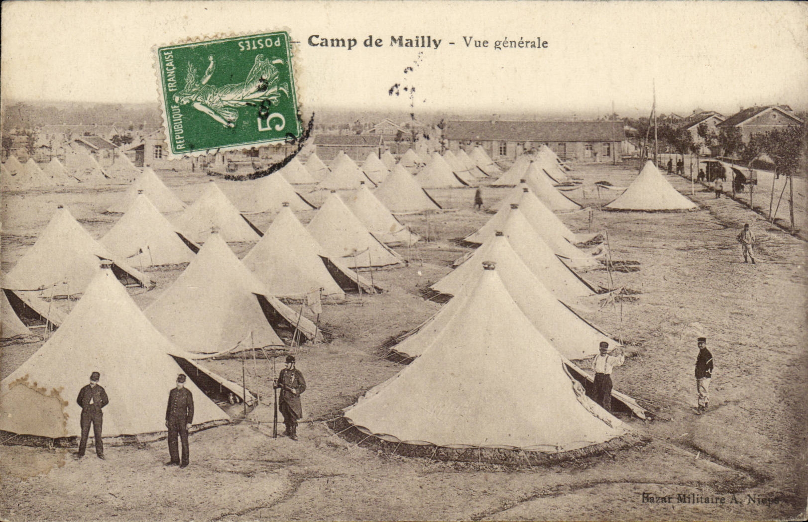 CPA Militaria CAmp de Mailly Vue generale